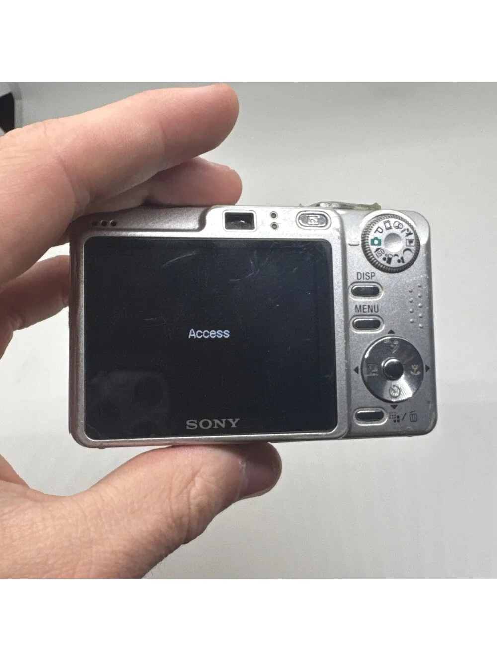 Sony Cyber-Shot DSC-W55 7.2MP Digital Camera Silver For PARTS - Powers On